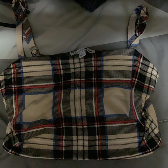 never worn, tank top and biker short set - Picture 2 of 4